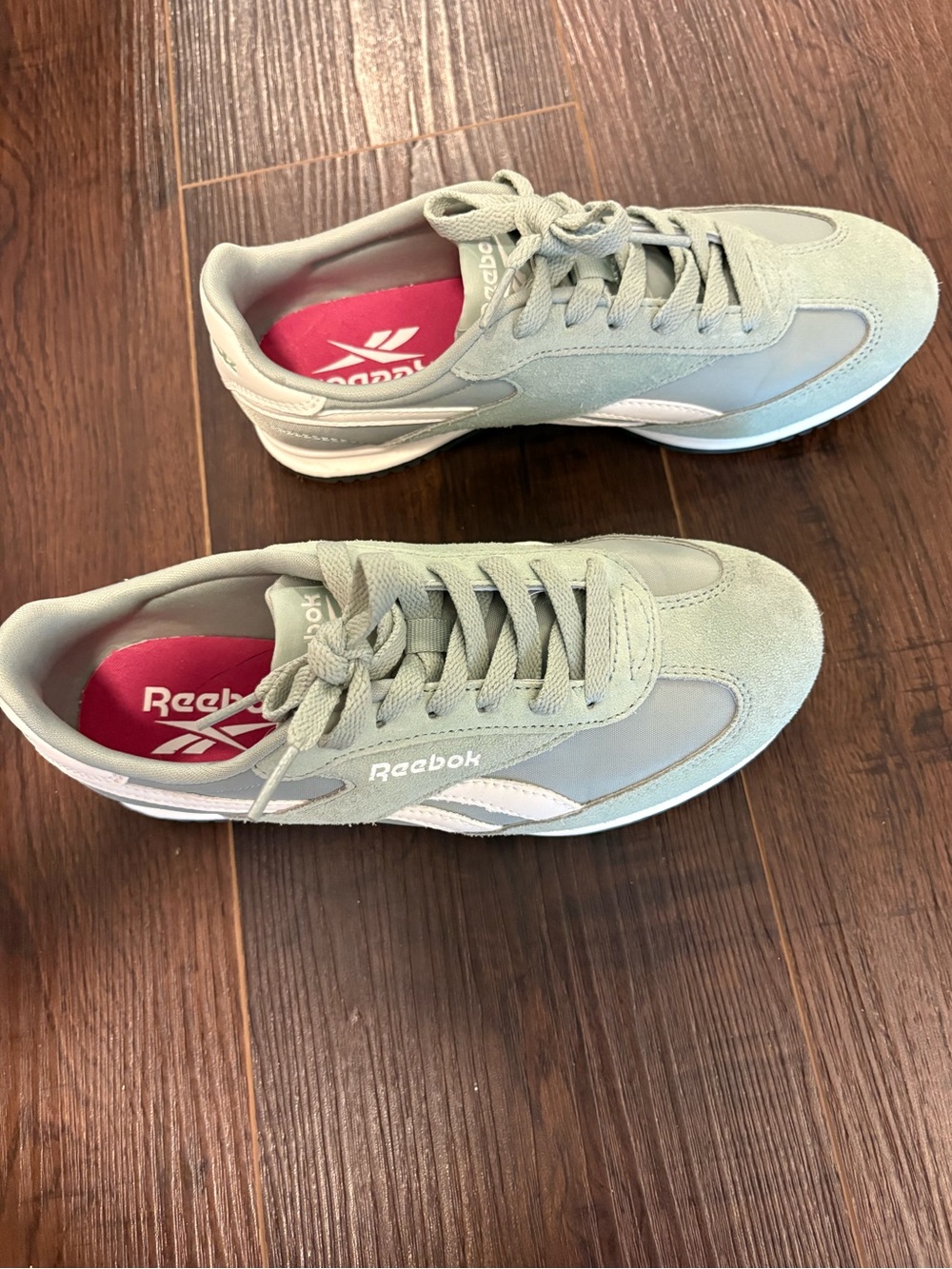 Reebok Mint Green Low-Top Sneakers with Pink Insoles